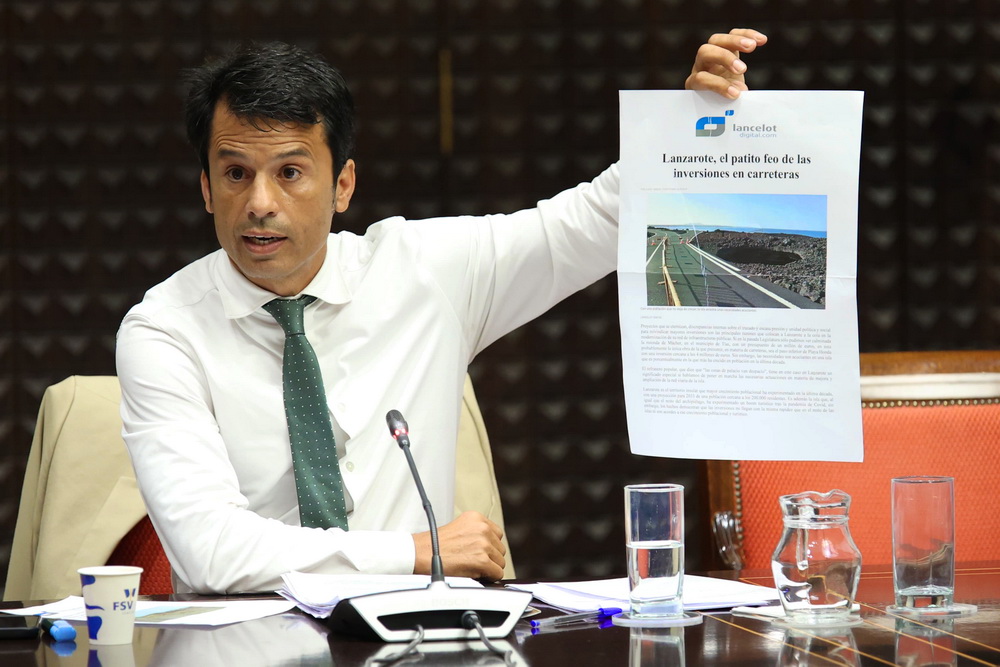 Marcos Bergaz (PSOE) en el Parlamento