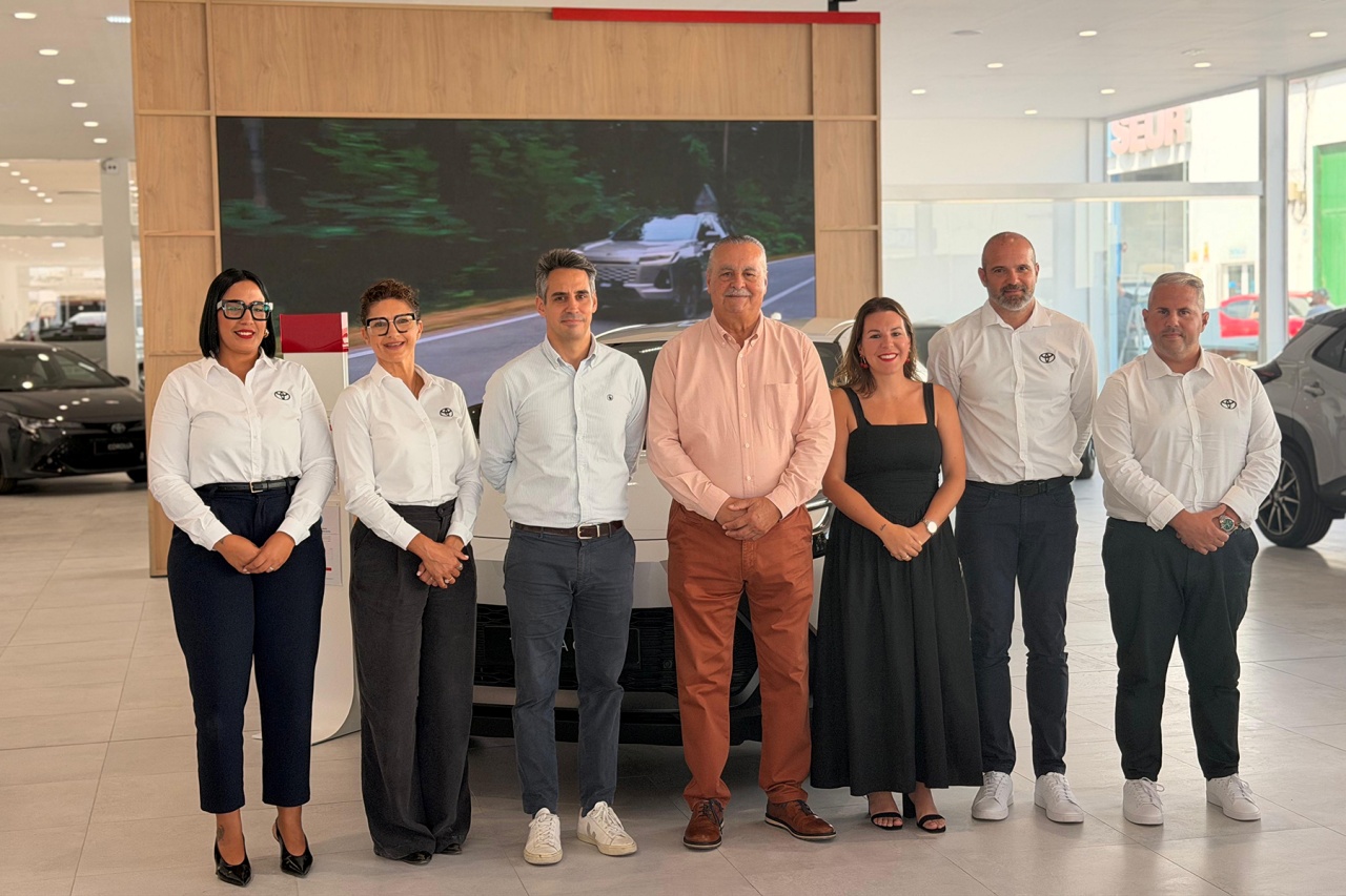 “Queremos que Lanzarote cuente con una experiencia Toyota a la altura de las mejores instalaciones de la marca” “Queremos que Lanzarote cuente con una experiencia Toyota a la altura de las mejores instalaciones de la marca”