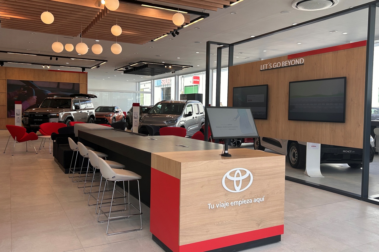 “Queremos que Lanzarote cuente con una experiencia Toyota a la altura de las mejores instalaciones de la marca” “Queremos que Lanzarote cuente con una experiencia Toyota a la altura de las mejores instalaciones de la marca”