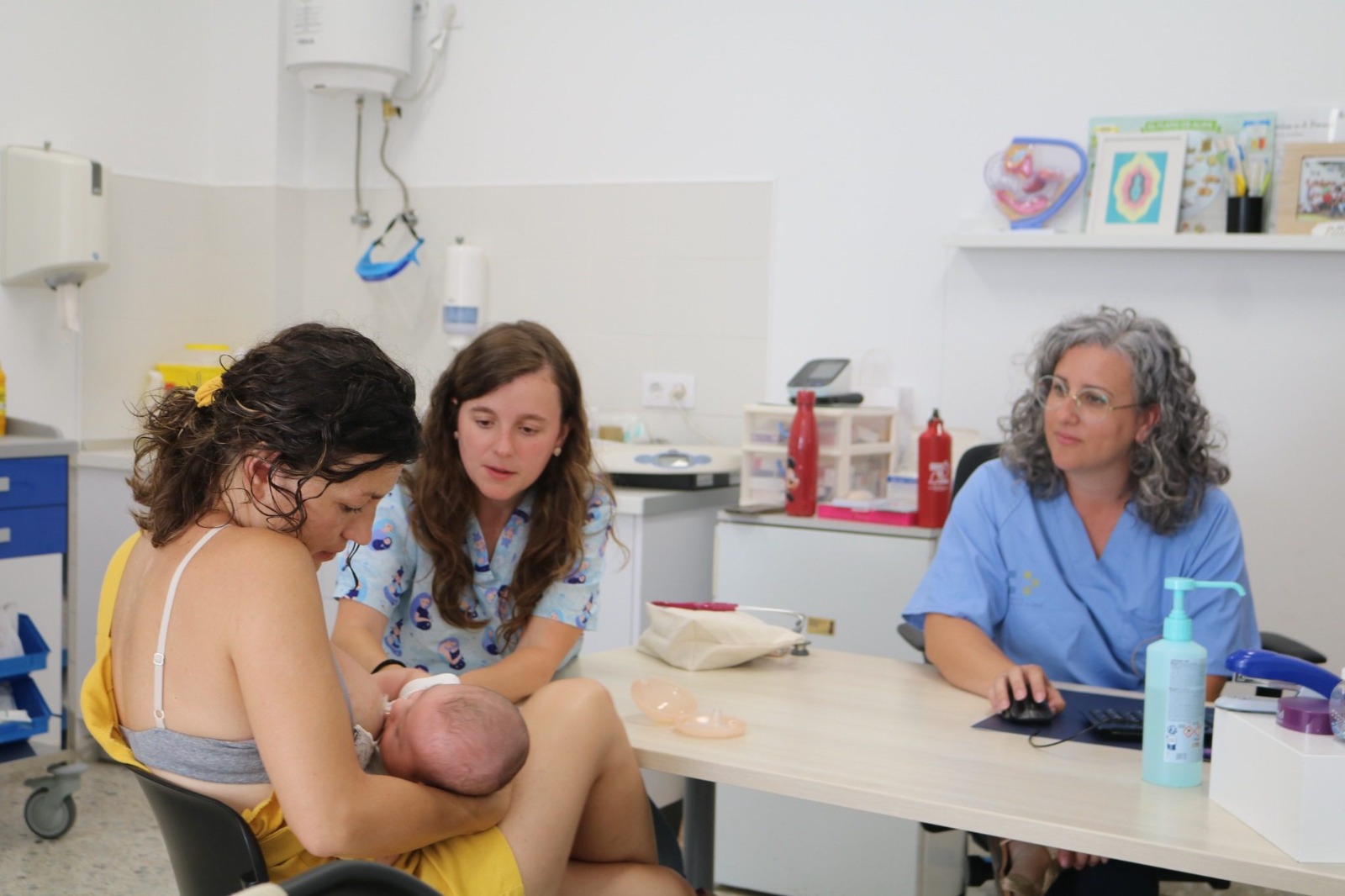 El servicio, ubicado en el Centro de Salud de San Bartolomé, ha realizado más de mil consultas desde su puesta en marcha