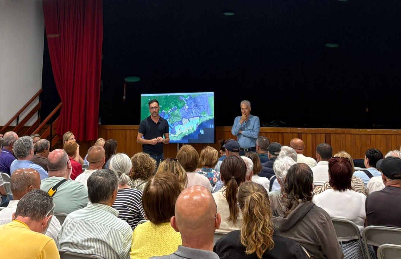 Desde el Ayuntamiento se asegura que se apoya el uso de energías renovables, Desde el Ayuntamiento se asegura que se apoya el uso de energías renovables,