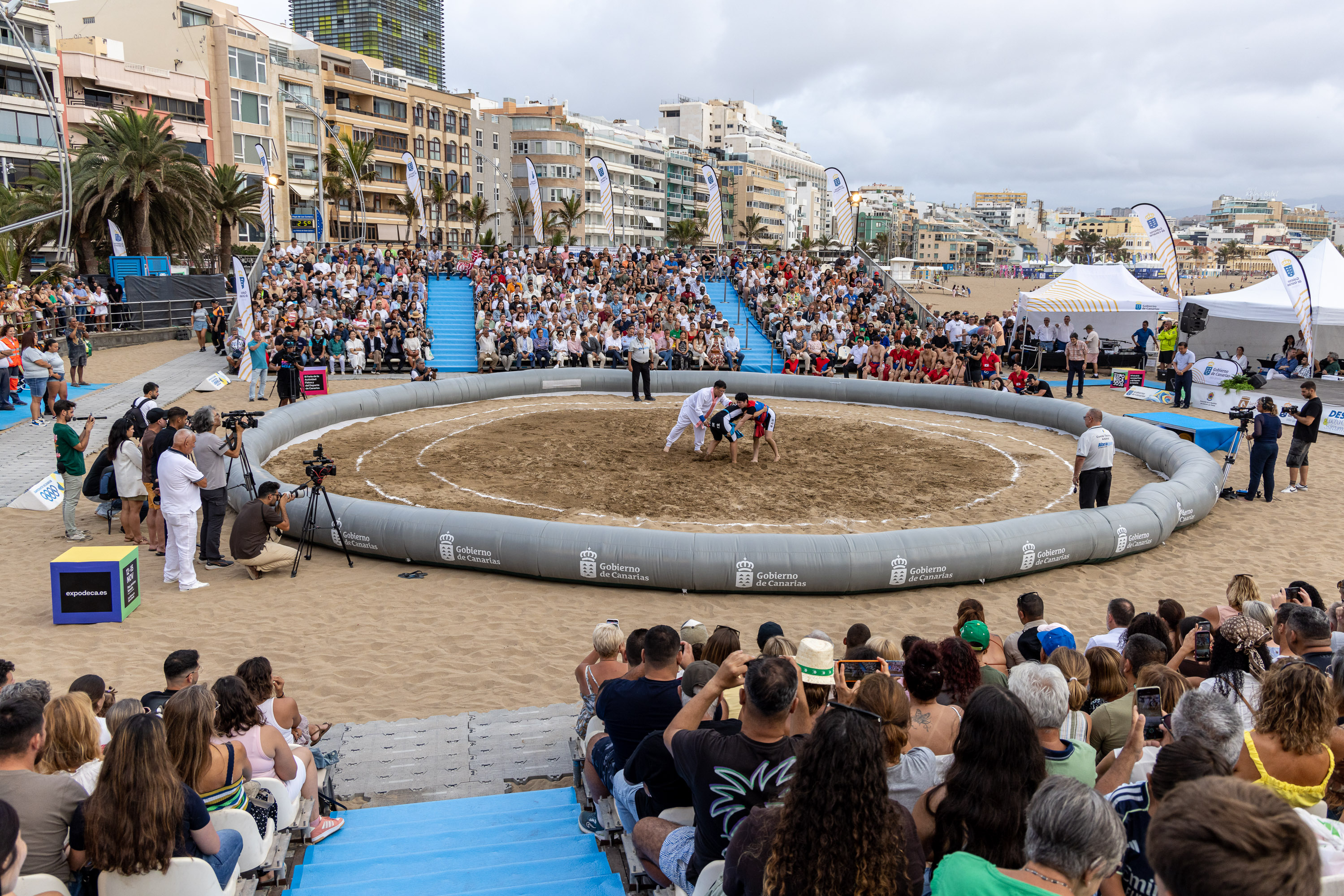 El desafío entre la lucha canaria y el ssireum cerró la Asamblea Europea de Juegos y Deportes Tradicionales en Las Canteras El desafío entre la lucha canaria y el ssireum cerró la Asamblea Europea de Juegos y Deportes Tradicionales en Las Canteras