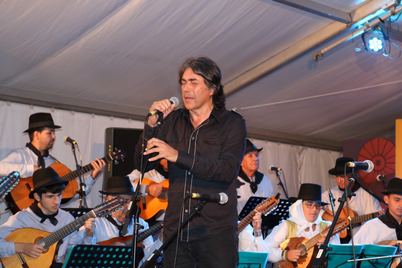 José Manuel Ramos y otros grandes intérpretes canarios actúan en la Plaza de San Marcial, el día grande del pueblo José Manuel Ramos y otros grandes intérpretes canarios actúan en la Plaza de San Marcial, el día grande del pueblo