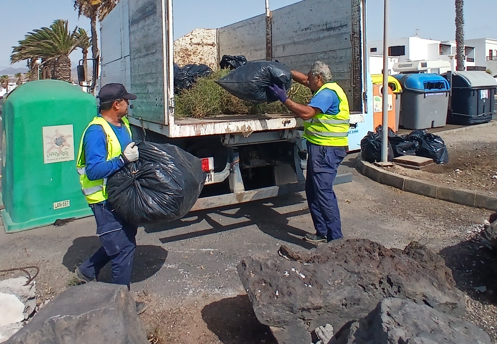 Ya ha intervenido también en Altavista, Morro Angelito, Titerroy, Maneje, Argana Alta, Argana Baja, San Francisco Javier y La Concha Ya ha intervenido también en Altavista, Morro Angelito, Titerroy, Maneje, Argana Alta, Argana Baja, San Francisco Javier y La Concha