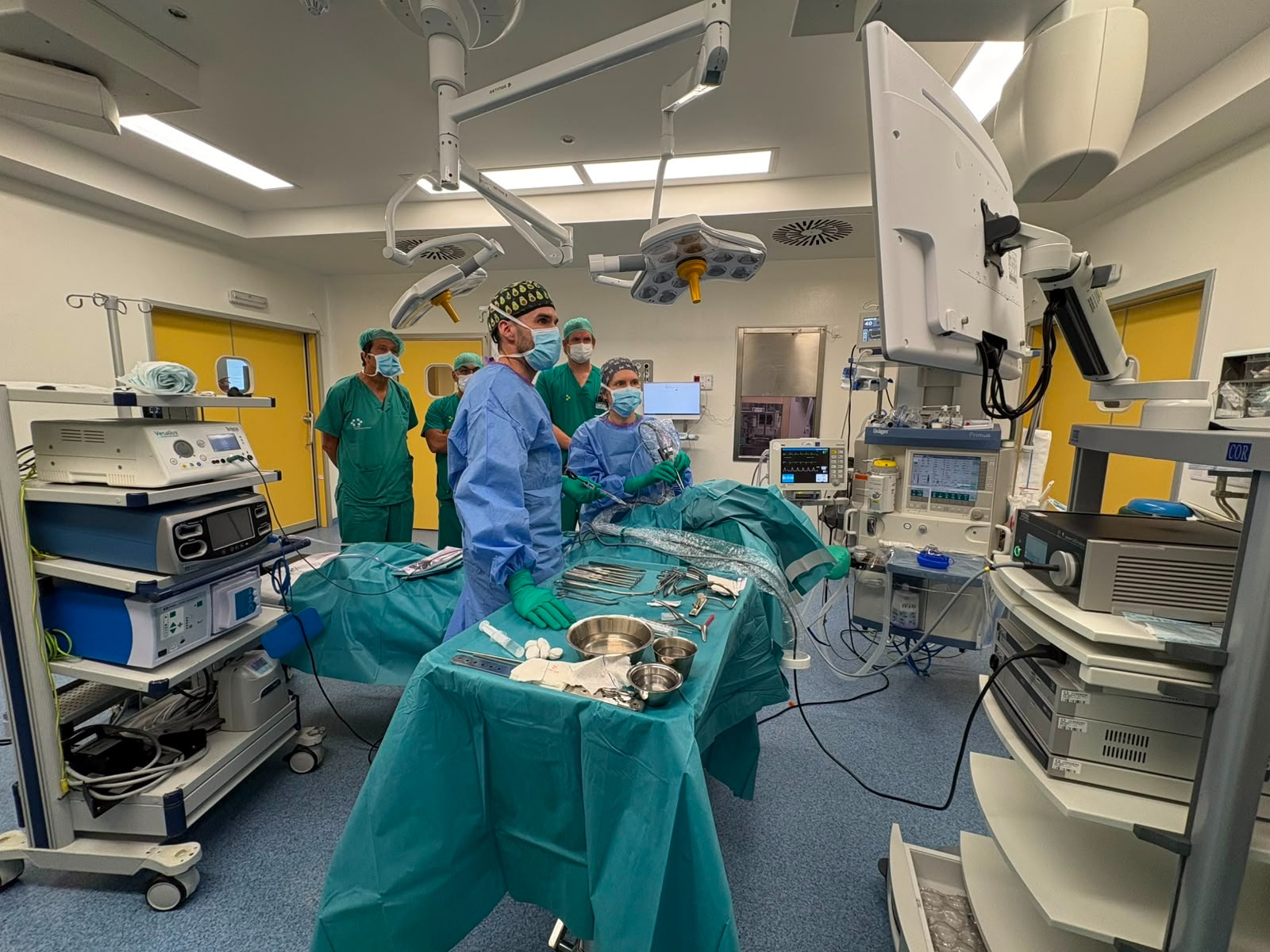 Los especialistas del servicio han realizado seis nuevas intervenciones, todas con resultados satisfactorios Los especialistas del servicio han realizado seis nuevas intervenciones, todas con resultados satisfactorios