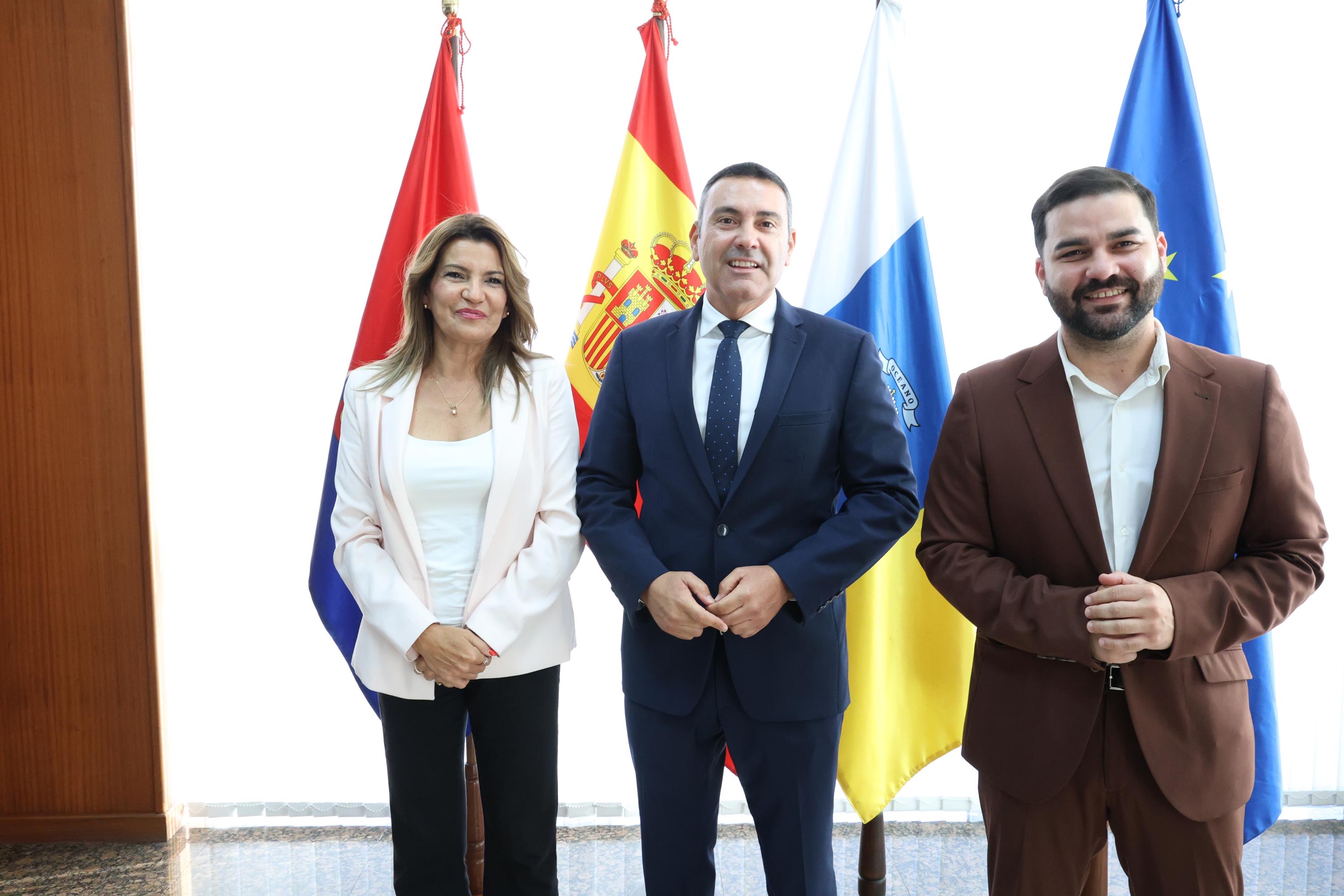 El Cabildo ya dispone del Avance del nuevo PIOL
