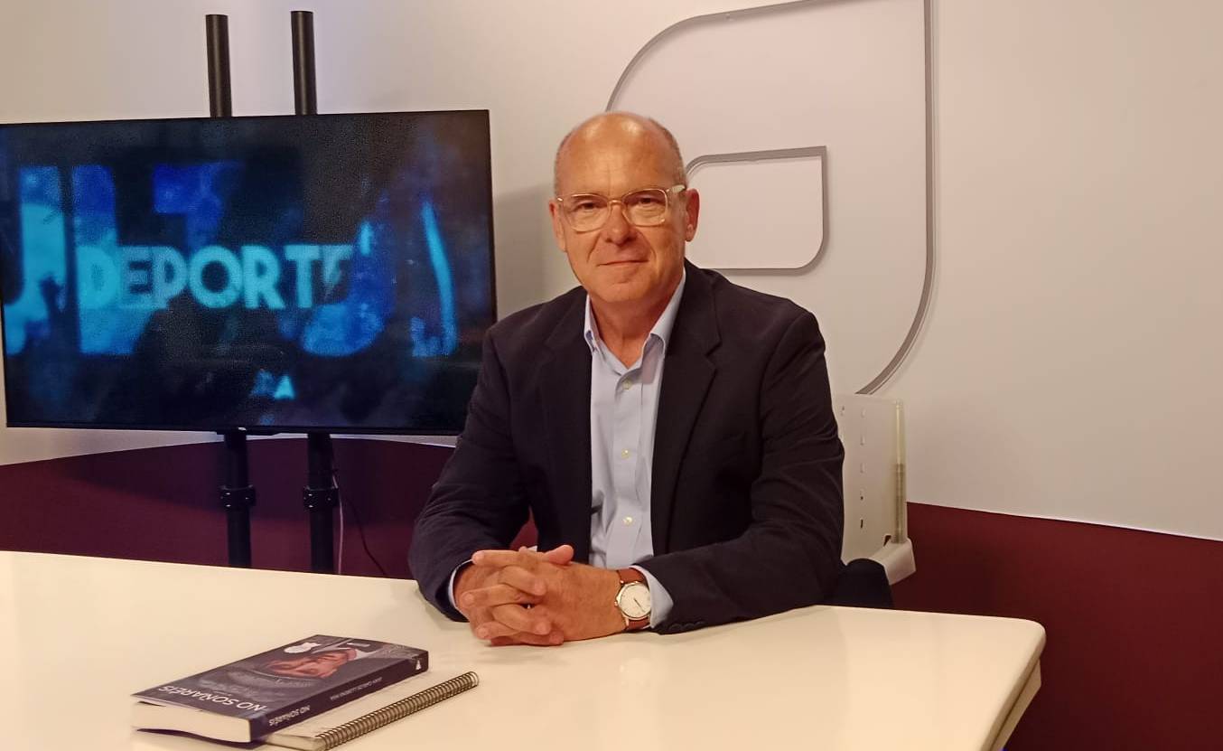 El libro escrito en Lanzarote que invita a buscar la felicidad