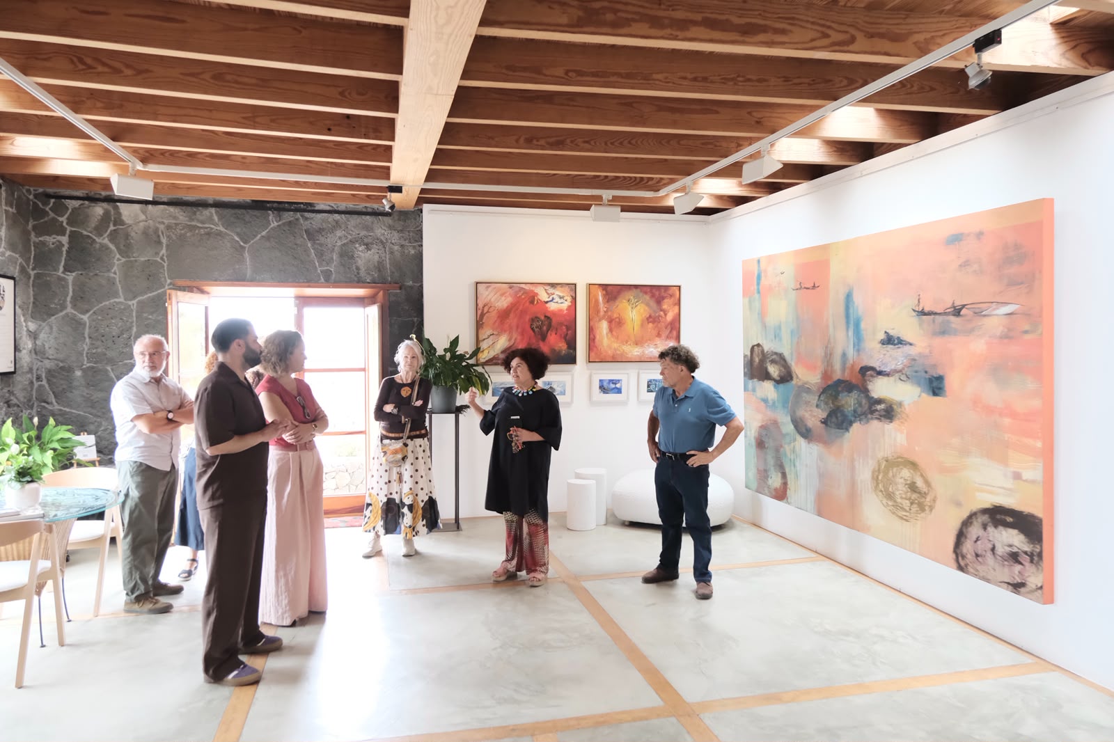 El municipio acoge hasta el 26 de julio una residencia artística universitaria que reúne a estudiantes de Bellas Artes y Periodismo de la Universidad de La Laguna