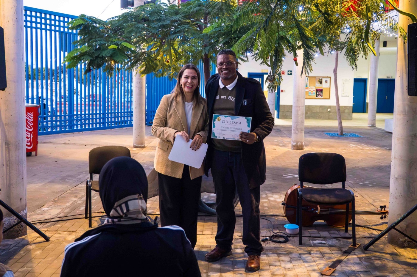 La formación, de 32 horas lectivas, estará organizada en dos grupos de un máximo de 15 alumnos cada uno, en horario de mañana y tarde La formación, de 32 horas lectivas, estará organizada en dos grupos de un máximo de 15 alumnos cada uno, en horario de mañana y tarde