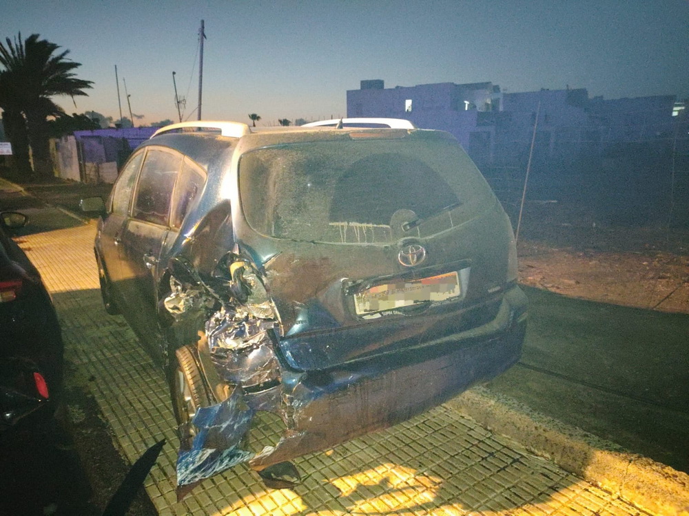 Incendio vehiculo Las Palmeras 2