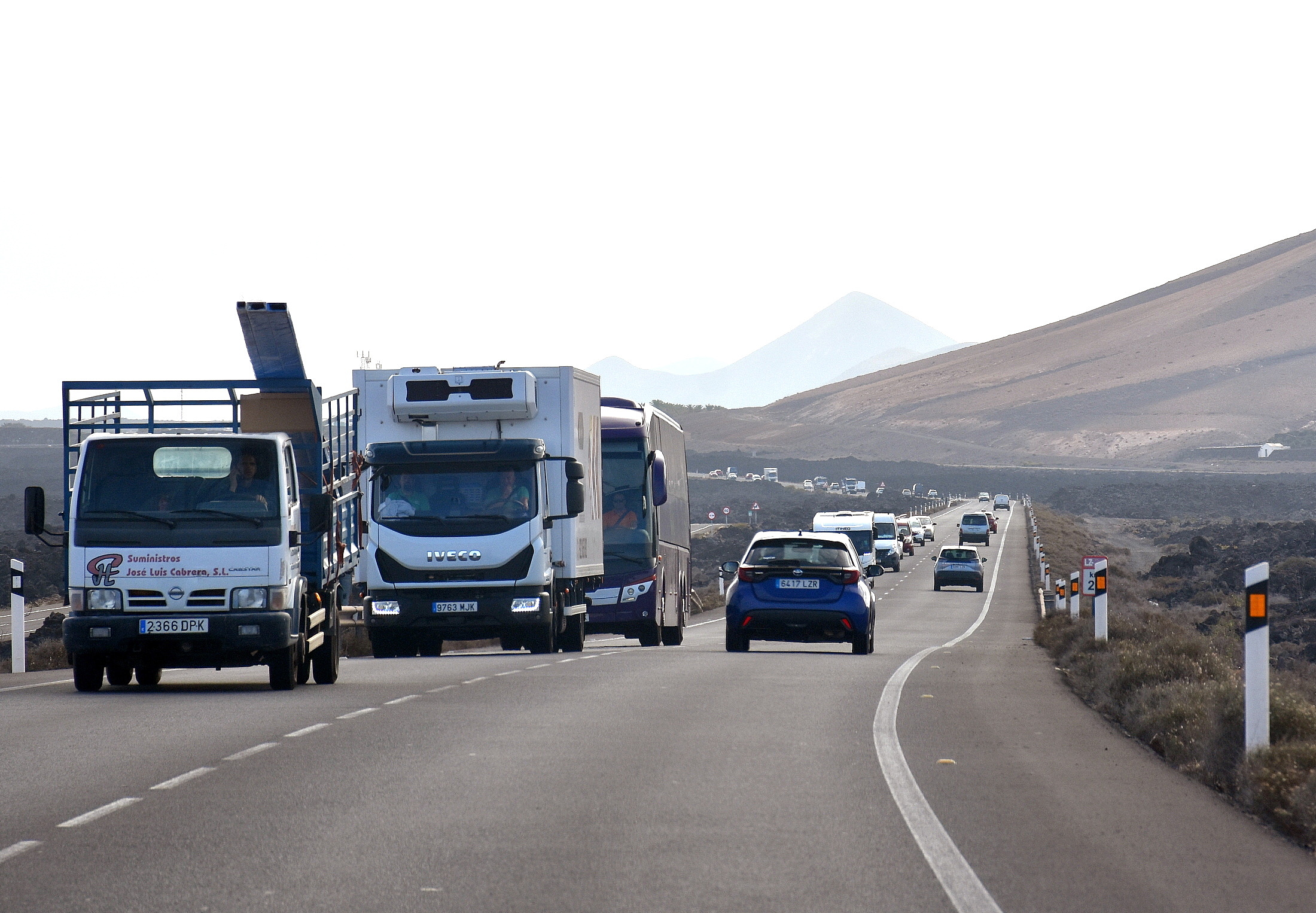 La necesidad del desdoblamiento de la carretera de Playa Blanca La necesidad del desdoblamiento de la carretera de Playa Blanca