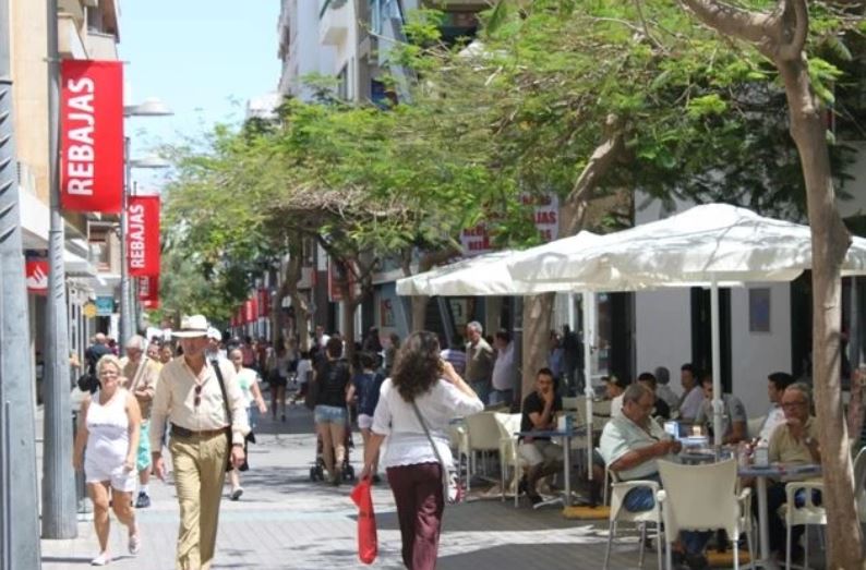 Canarias gana m&aacute;s de 50.000 habitantes en tres a&ntilde;os