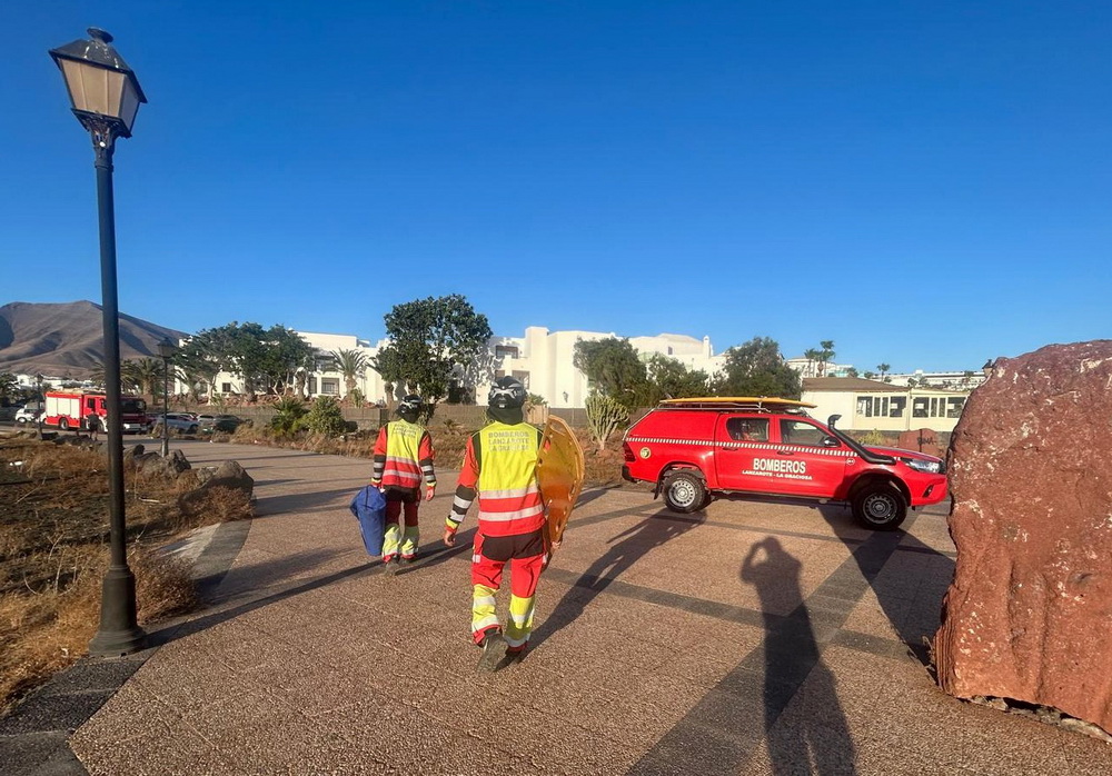 Rescate entre las rocas en Playa Blanca