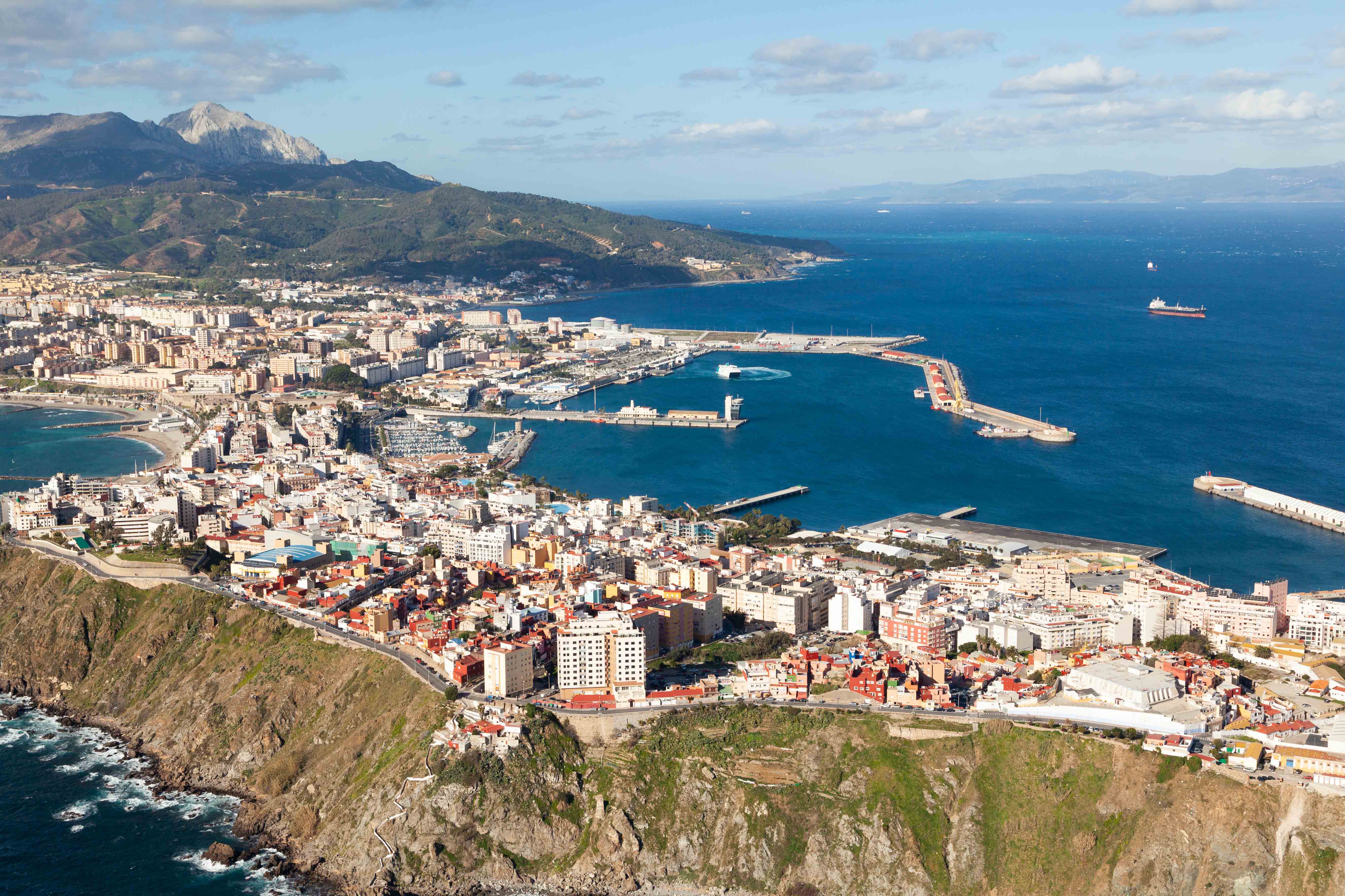 https://www.lancelotdigital.com/nacional/sabia-el-gobierno-de-pedro-sanchez-que-ceuta-iba-a-ser-invadida https://www.lancelotdigital.com/nacional/sabia-el-gobierno-de-pedro-sanchez-que-ceuta-iba-a-ser-invadida