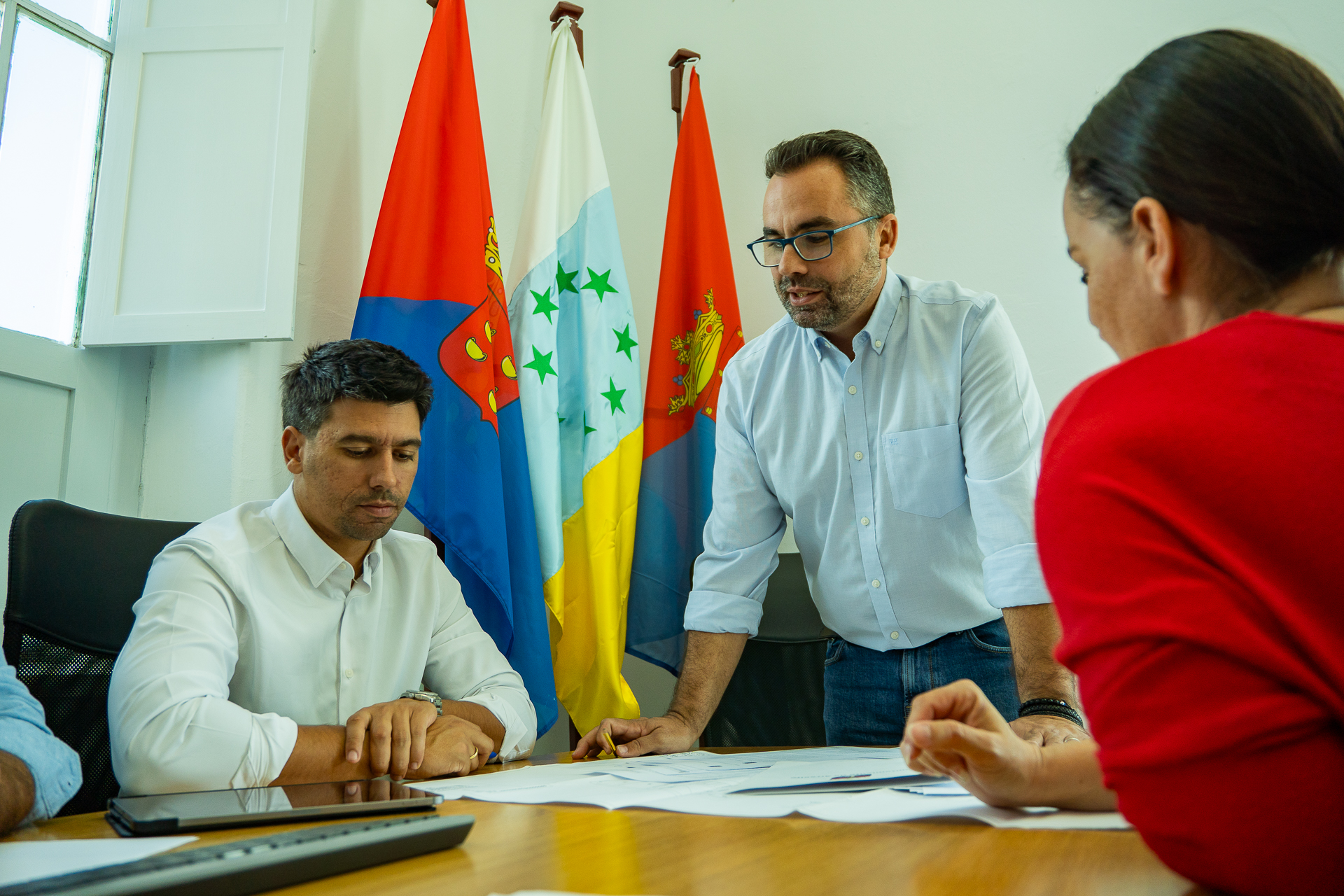 Los proyectos se localizan en León y Castillo, Portugal y Jaime I e incluyen obra nueva y ampliaciones Los proyectos se localizan en León y Castillo, Portugal y Jaime I e incluyen obra nueva y ampliaciones