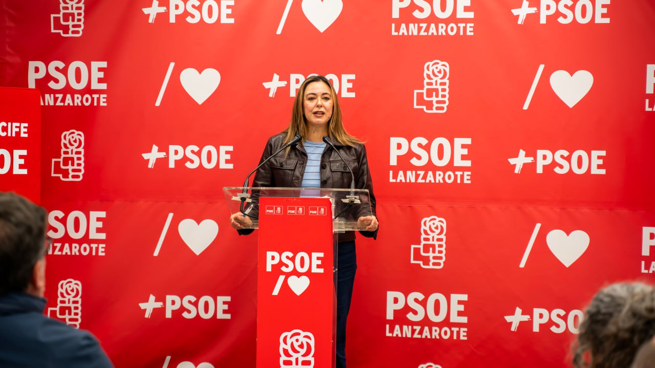 Corujo critica a Oswaldo y no al PSOE majorero por asistir a la concentraci&oacute;n