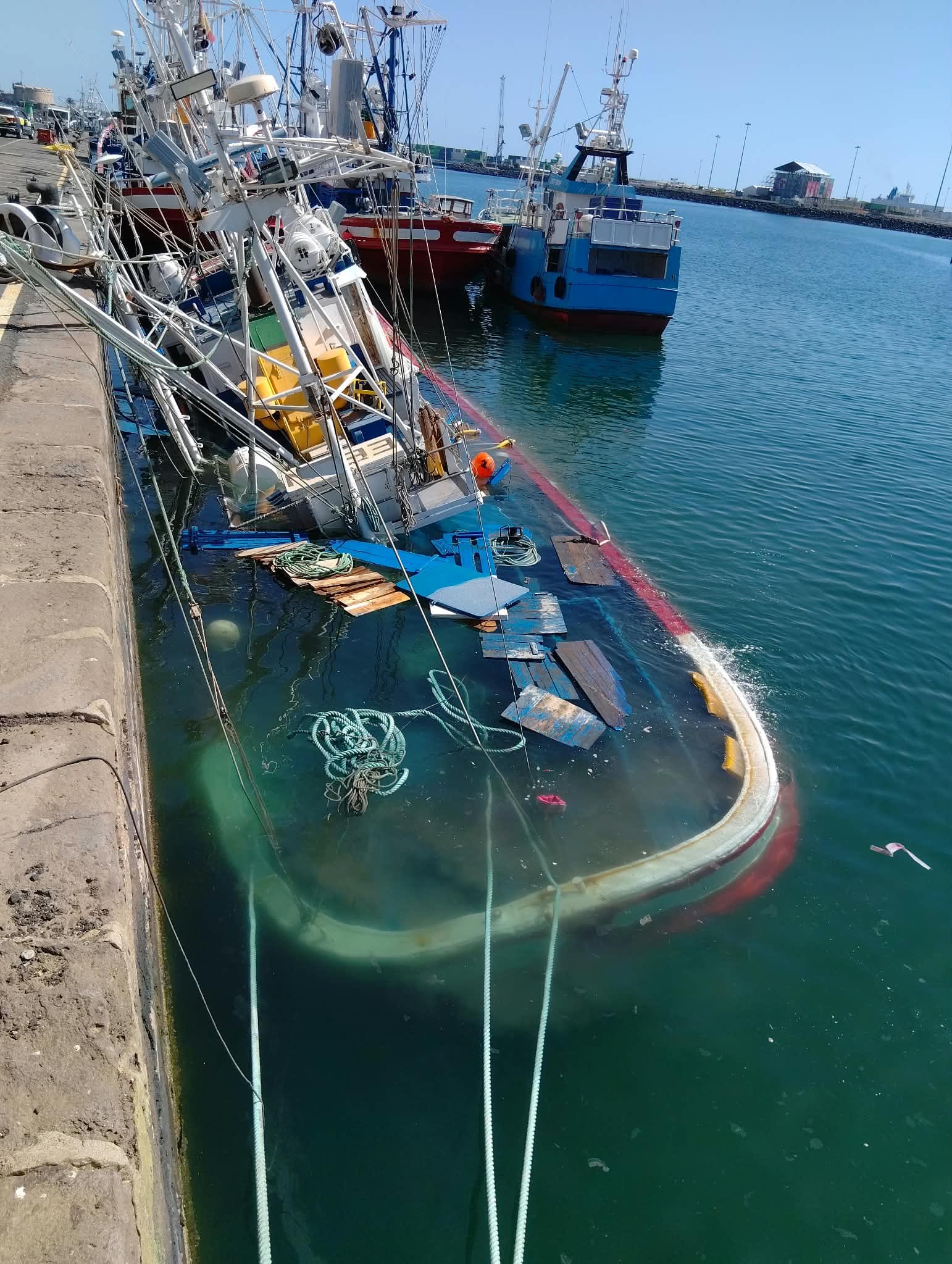 BARCO HUNDIDO BARCO HUNDIDO