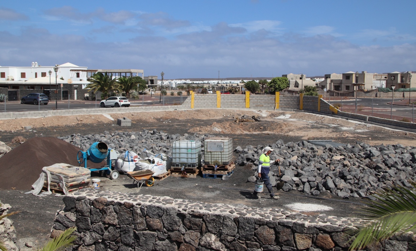 Avanzan las obras de ampliación del centro deportivo San Marcial del Rubicón Avanzan las obras de ampliación del centro deportivo San Marcial del Rubicón