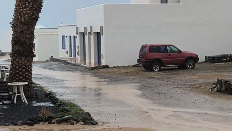 La Graciosa y Tinajo, cara y cruz de las lluvias en Lanzarote