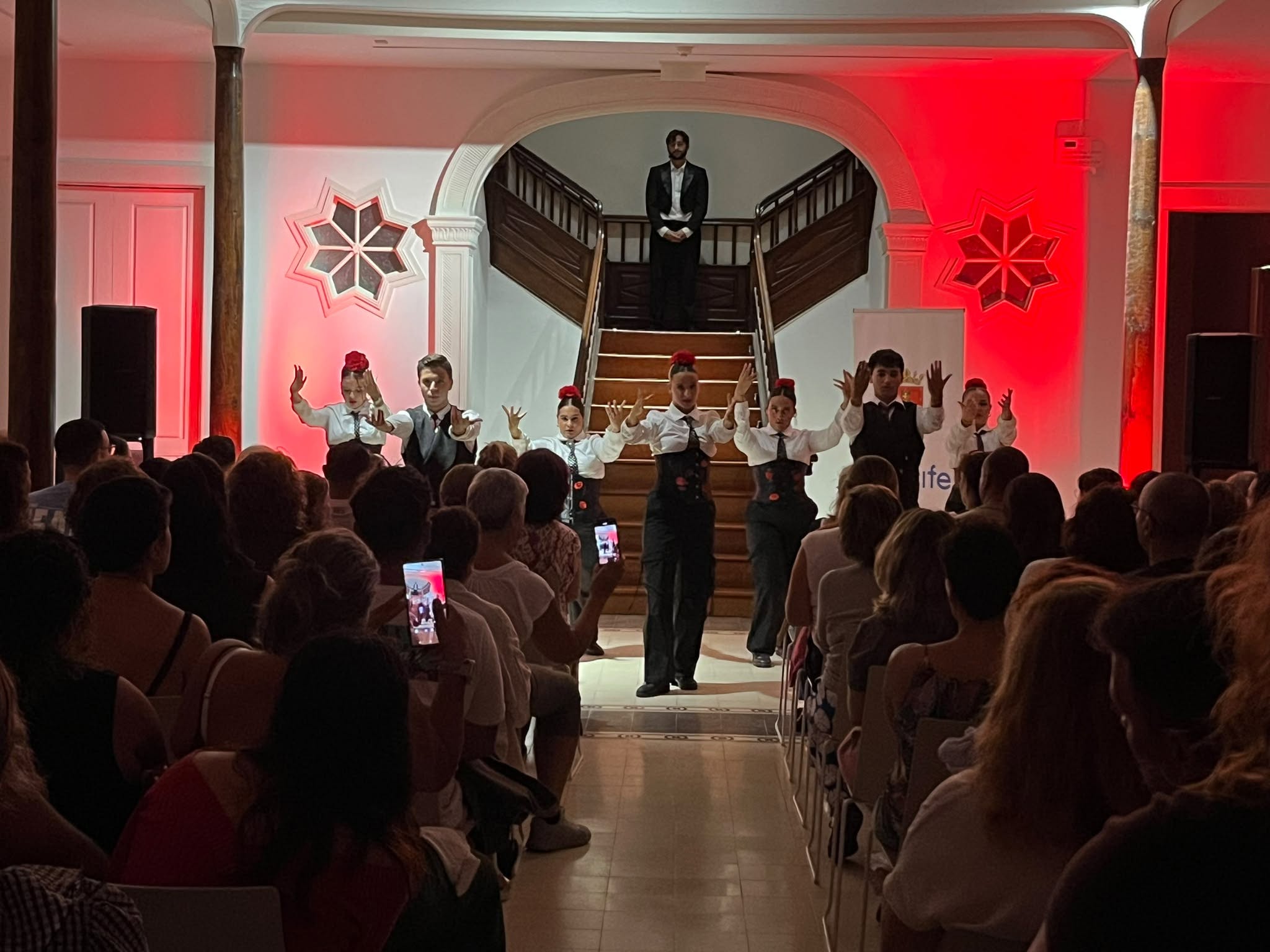 La Escuela MT Dance vuelve este jueves a la Casa de la Cultura tras el éxito de su primera representación La Escuela MT Dance vuelve este jueves a la Casa de la Cultura tras el éxito de su primera representación