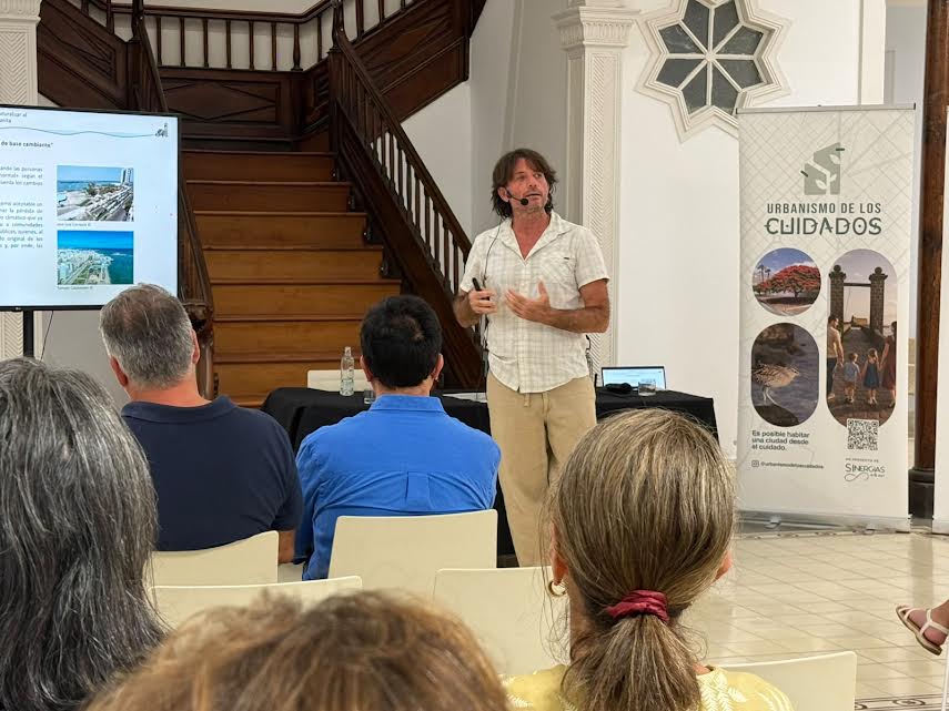 La VII Jornada de Urbanismo de los Cuidados abordó la biodiversidad, el medio marino y la renaturalización urbana La VII Jornada de Urbanismo de los Cuidados abordó la biodiversidad, el medio marino y la renaturalización urbana