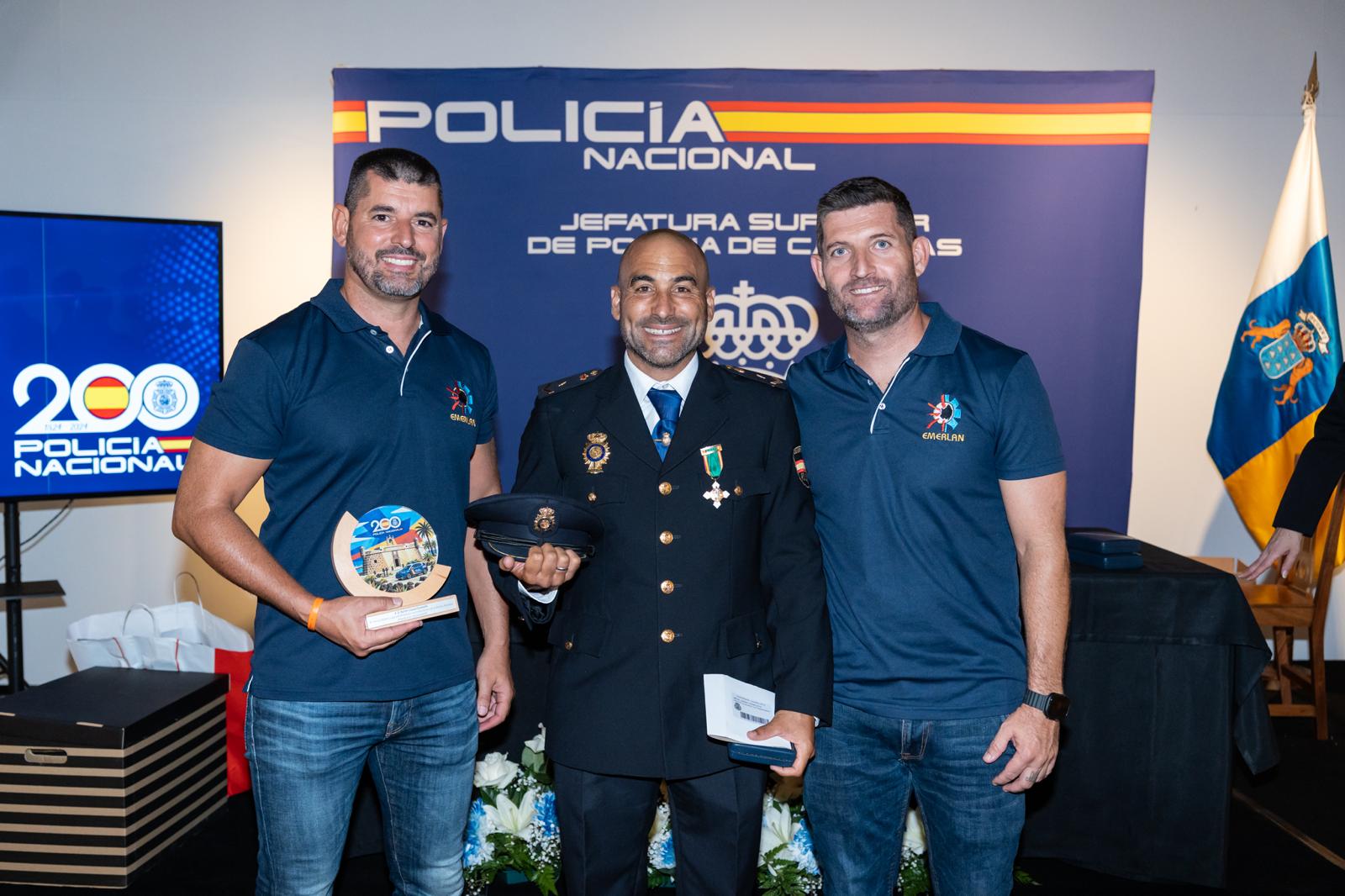La ONG fue distinguida por su atención a los mayores y por su colaboración con la Policía Nacional La ONG fue distinguida por su atención a los mayores y por su colaboración con la Policía Nacional