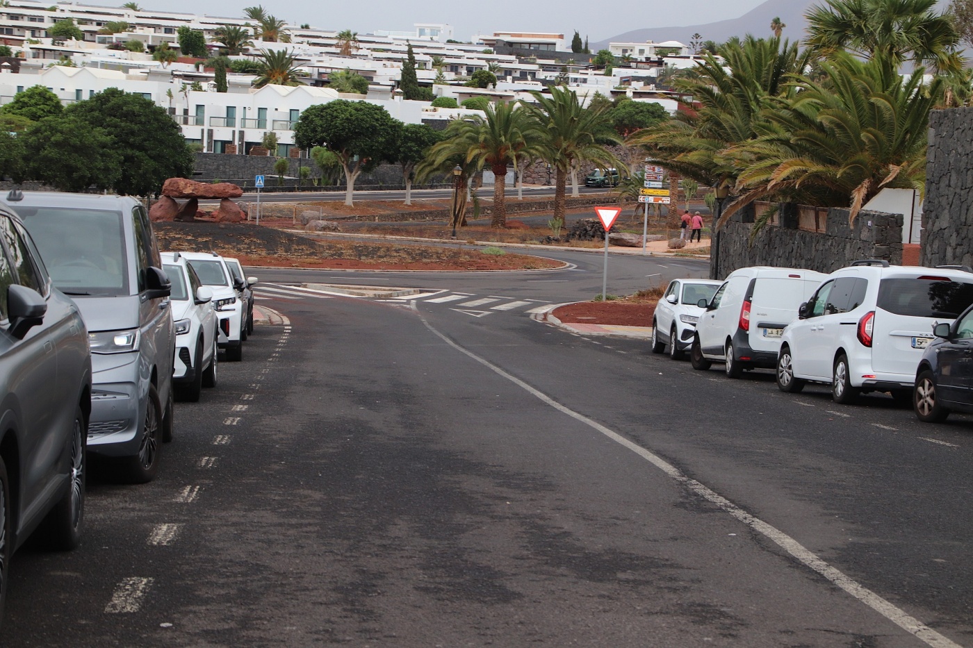 Los trabajos de asfaltado se concentran la próxima semana en las calles Las Buganvillas y Las Acacias Los trabajos de asfaltado se concentran la próxima semana en las calles Las Buganvillas y Las Acacias