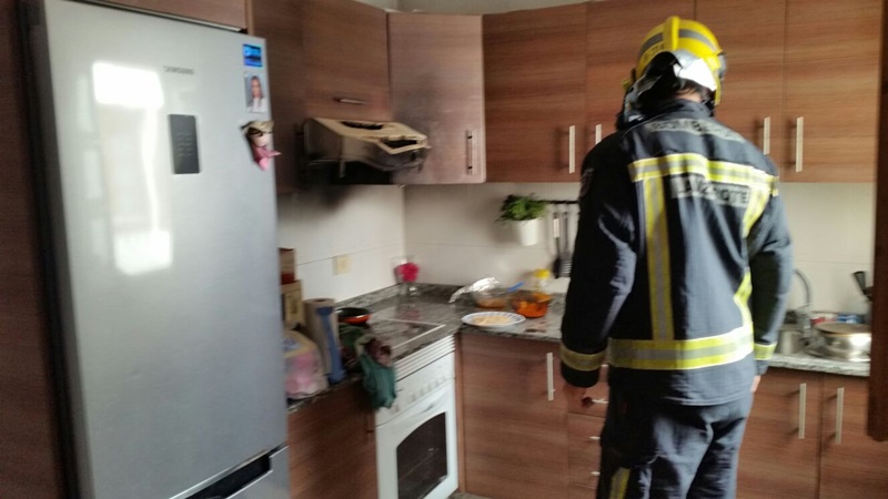 Intoxicada una mujer por humo tras el incendio de su vivienda en ...