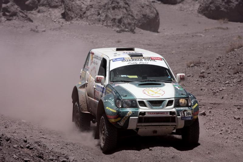 El vehículo de Galán y Salinero, en el rally Dakar Argentina - Chile 2011
