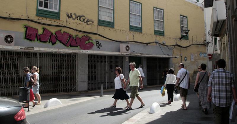 Fachada de la antigua librería Lasso, en una imagen captada este miércoles.