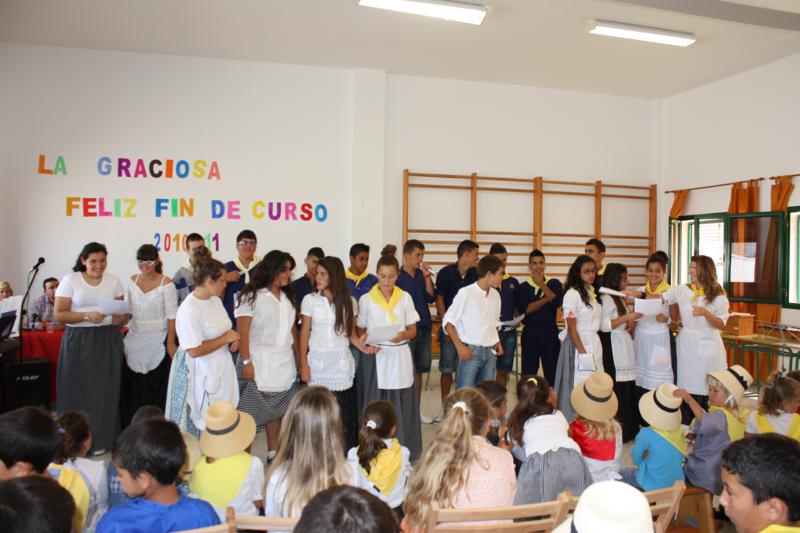 Alumnos de La Graciosa durante el acto de clausura del curso escolar.