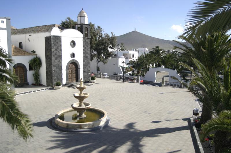 La limpieza del municipio se reanudó en la mañana de este martes.