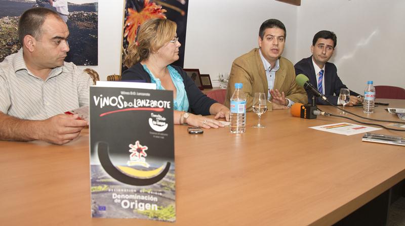 Presentación de la Semana de los Vinos del Volcán, este lunes.