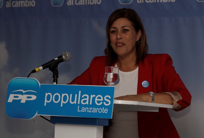 Astrid Pérez, durante el mitin del PP en Tinajo.
