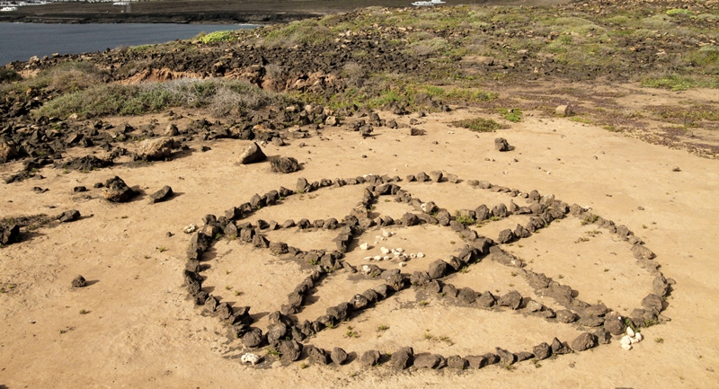 Uno de los enigmáticos símbolos de la zona de Los Ajaches.