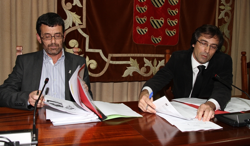 Joaquín Caraballo, vicepresidente, y Pedro San Ginés, presidente del Cabildo.