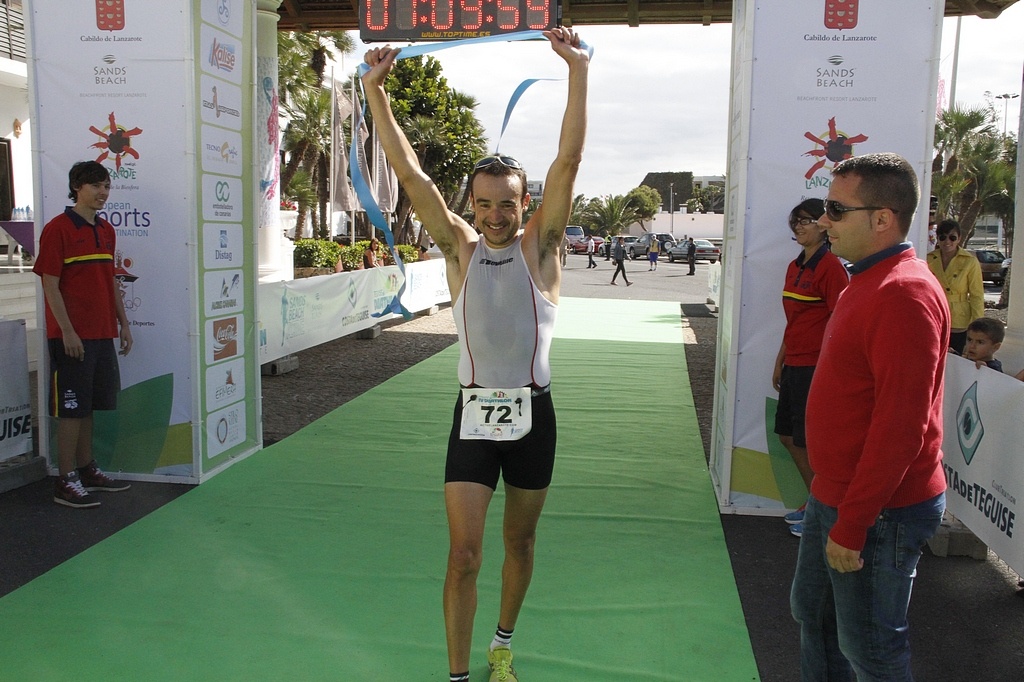 Xavier Queral, tras cruzar la línea de meta.