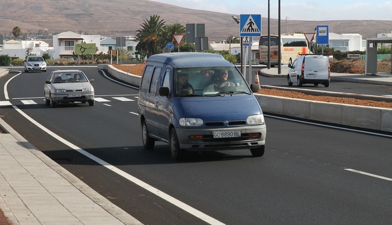 Un tramo de la carretera de Tahíche.