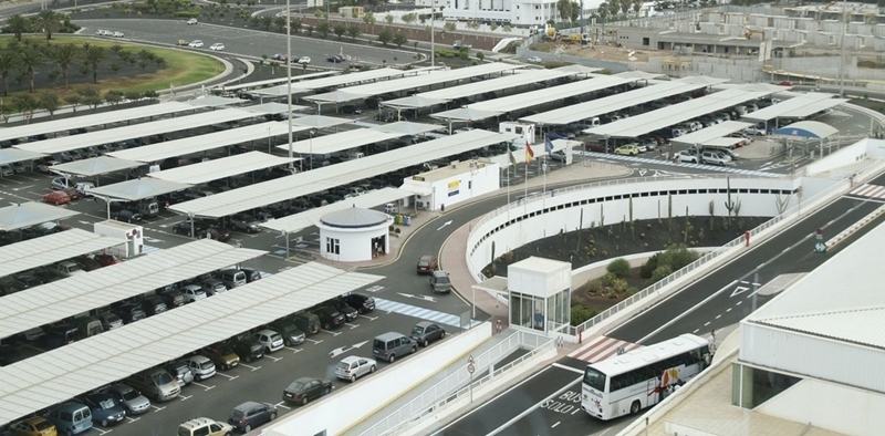 Parking del aeropuerto de Guacimeta.