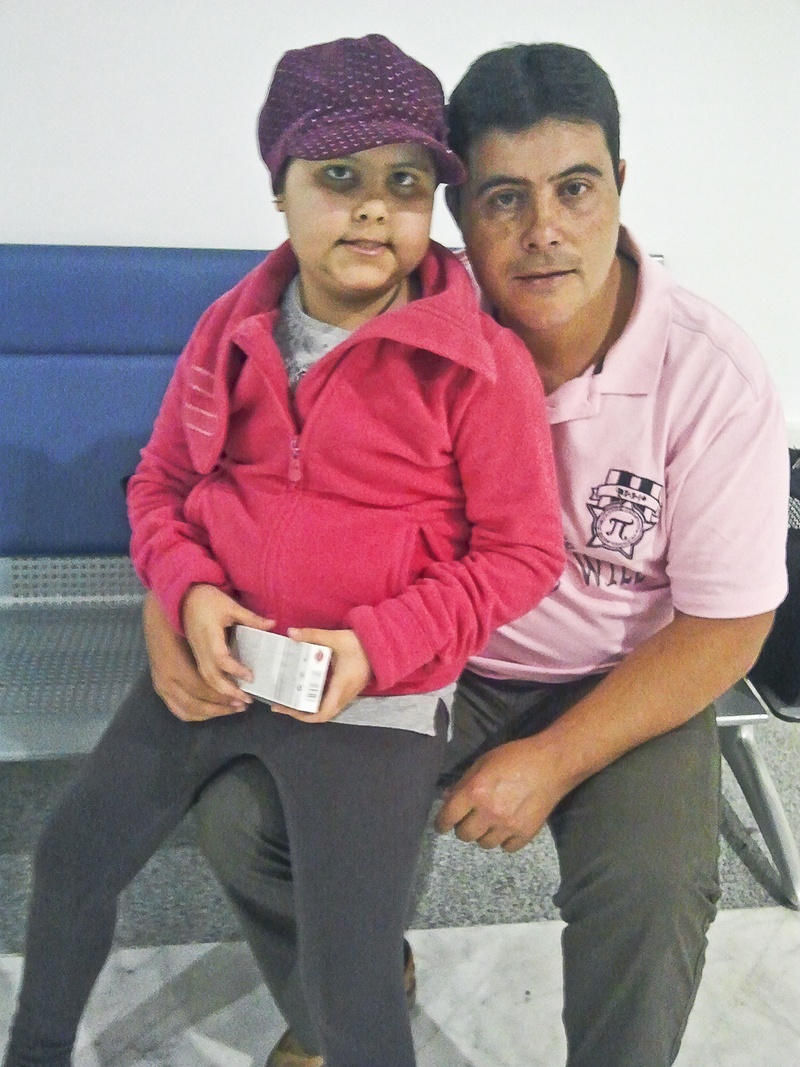 Kirenia sigue firme en su lucha contra la leucemia.