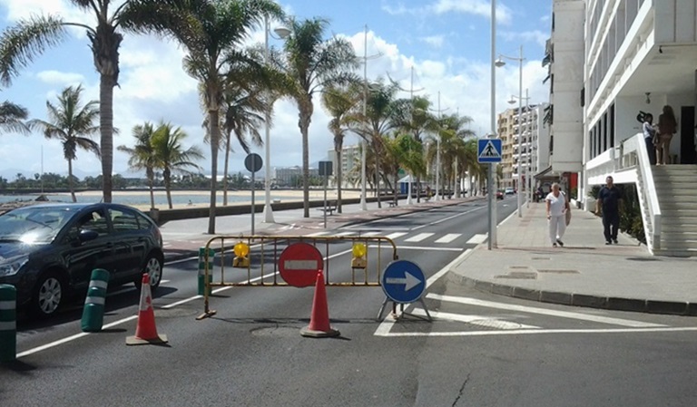Tramo de la avenida donde la circulación es ahora en un sólo sentido.