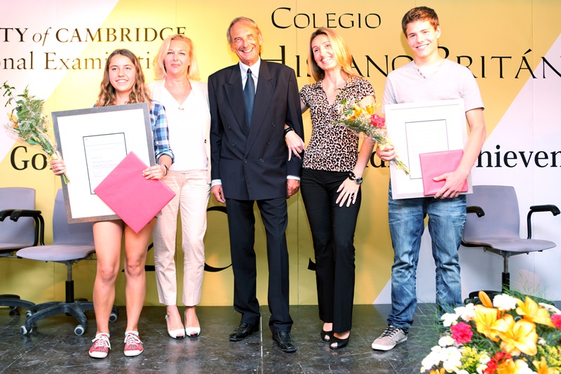 Emma Späni Sacks, Michaela Ristic, Roger Deign, Regina Lemm y Maximilian Bernhard.