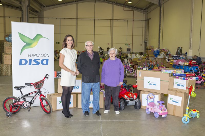 Los empleados de Disa han mostrado su solidaridad donando juguetes.