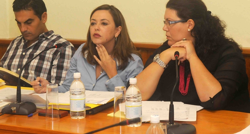 La alcaldesa ordenó cambiar las cerraduras al enterarse del robo.