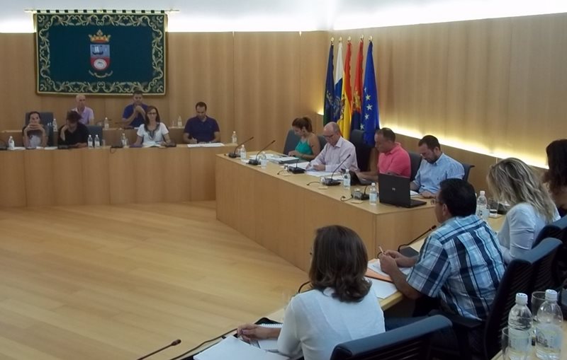 Todos los grupos representados ratificaron el convenio firmado el pasado mes de mayo.