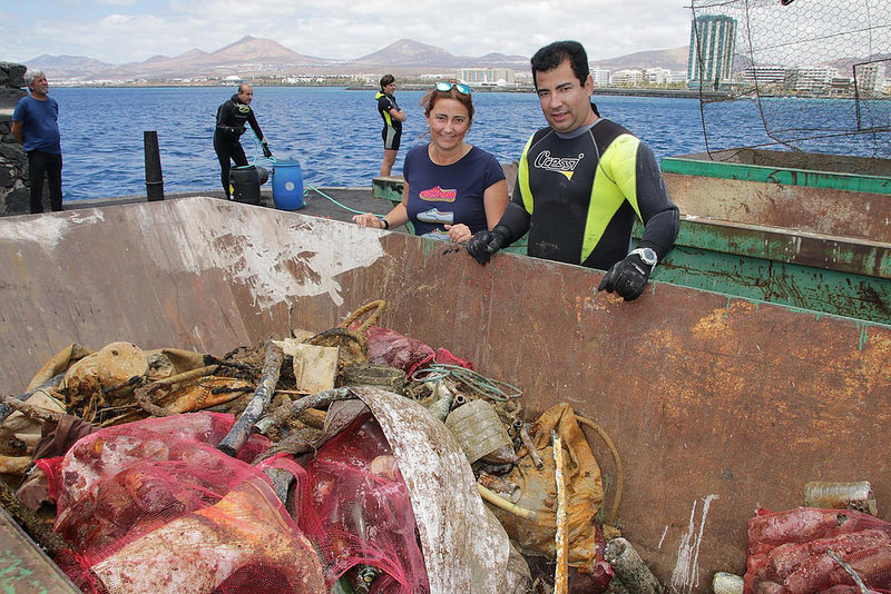 La limpieza del litoral capitalina ha sido un éxito.