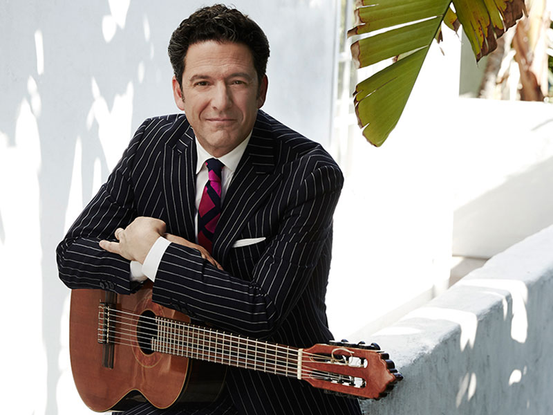 El guitarrista de jazz John Pizzarelli visitará la isla.