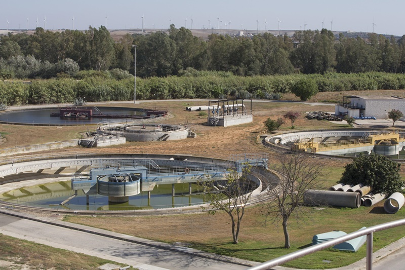 Es la primera planta en España que produce combustible a partir de aguas residuales