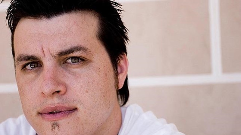 José Manuel Díez, premio Hiperión por Baile de máscaras.