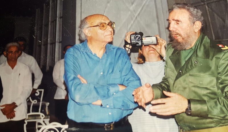 Encuentro mantenido entre el escritor y el lider cubano en el año 2000